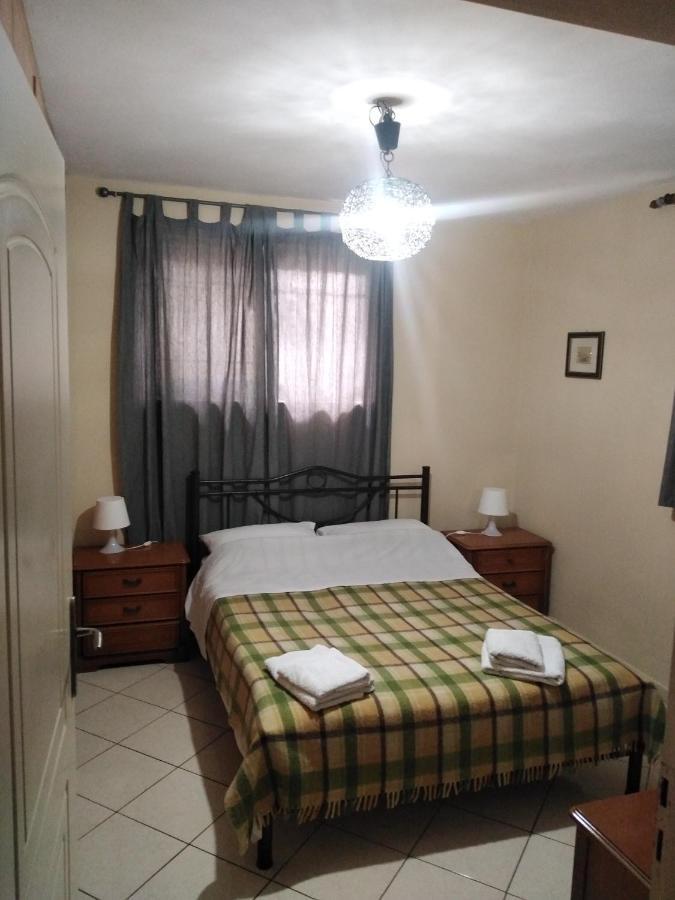 Stavros Apartments Ártemida Kültér fotó